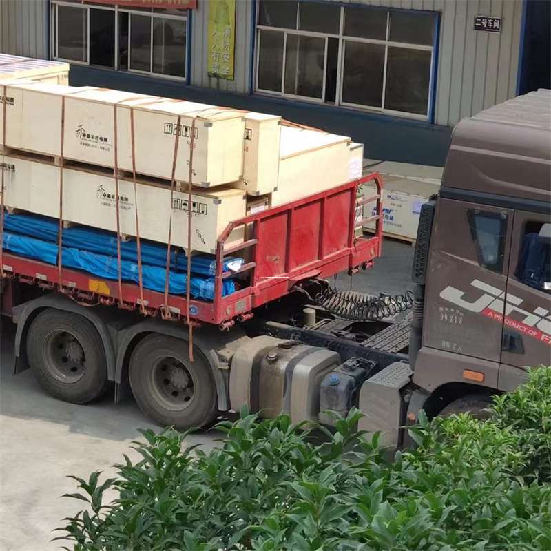 玉林至新疆阿勒泰福海县物流专线，一站式服务，让您的货物畅行无忧